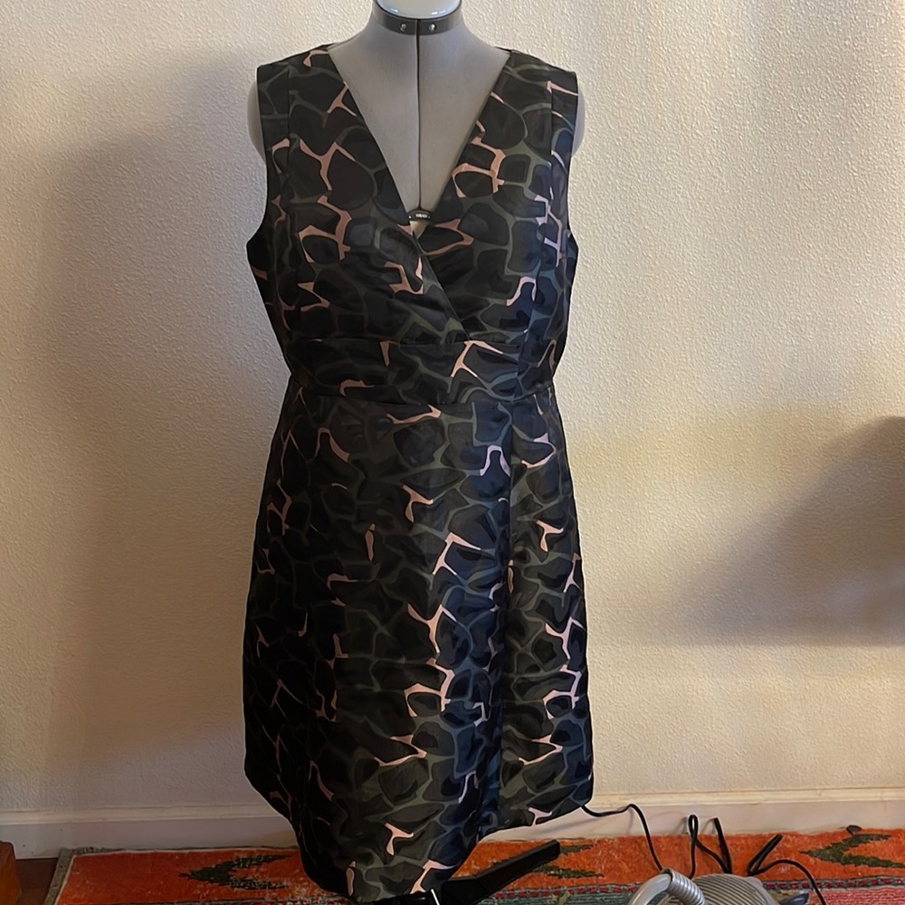 $395 size 16 NWT Armani IT52=US16 Dress just stunning